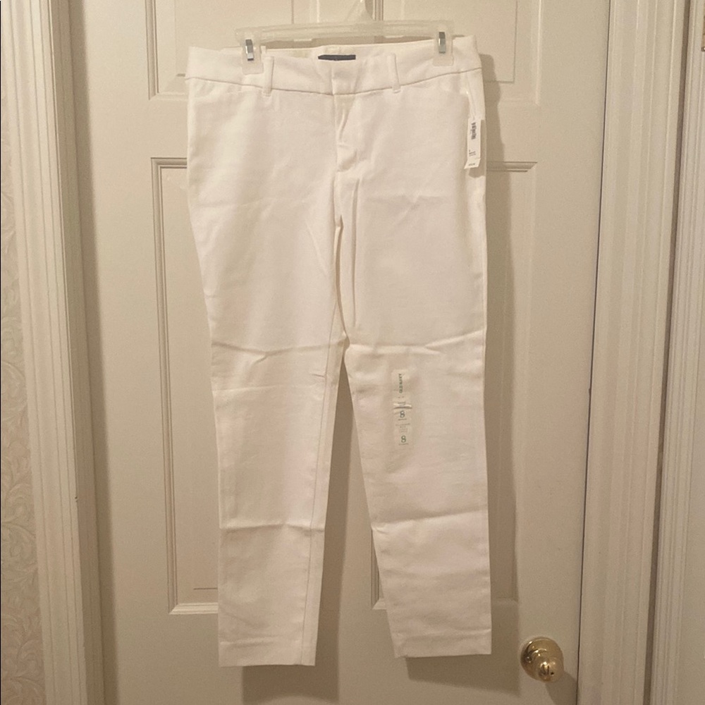Old Navy White Straight Ankle length Pants